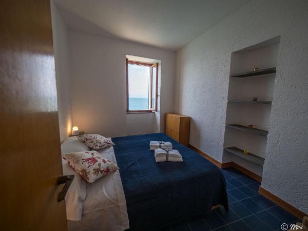 Il Baluardo Sea View Apartment on the Cliff image 9